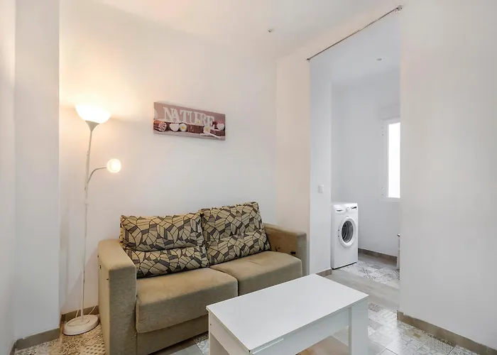 Center Candela Apartment *