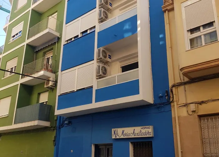 Center Candela Apartment